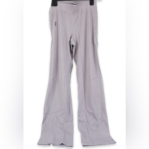 NWT [On Running] All-Day Ribbed Flare Legging Pants, Orchid Lilac, Women's Sz S - Picture 7 of 14